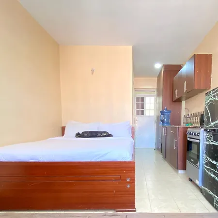 Kinairbnb Ruaka Exterior photo